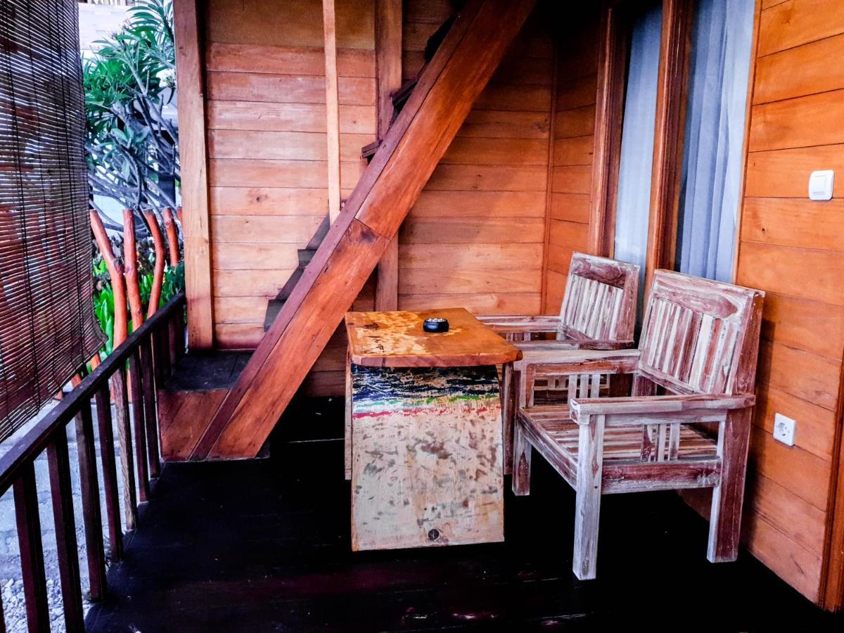 Hotel Malibu Huts Semaya Esterno foto