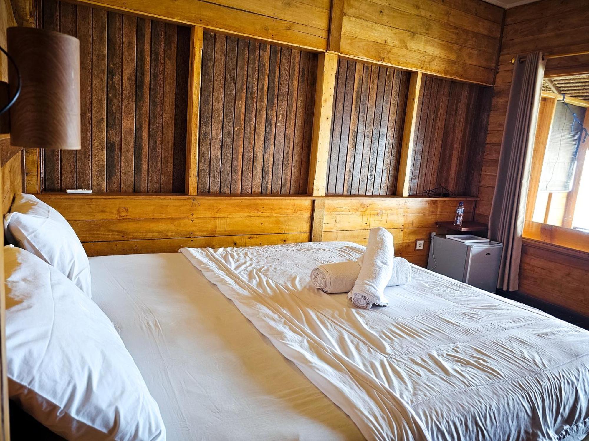 Hotel Malibu Huts Semaya Esterno foto